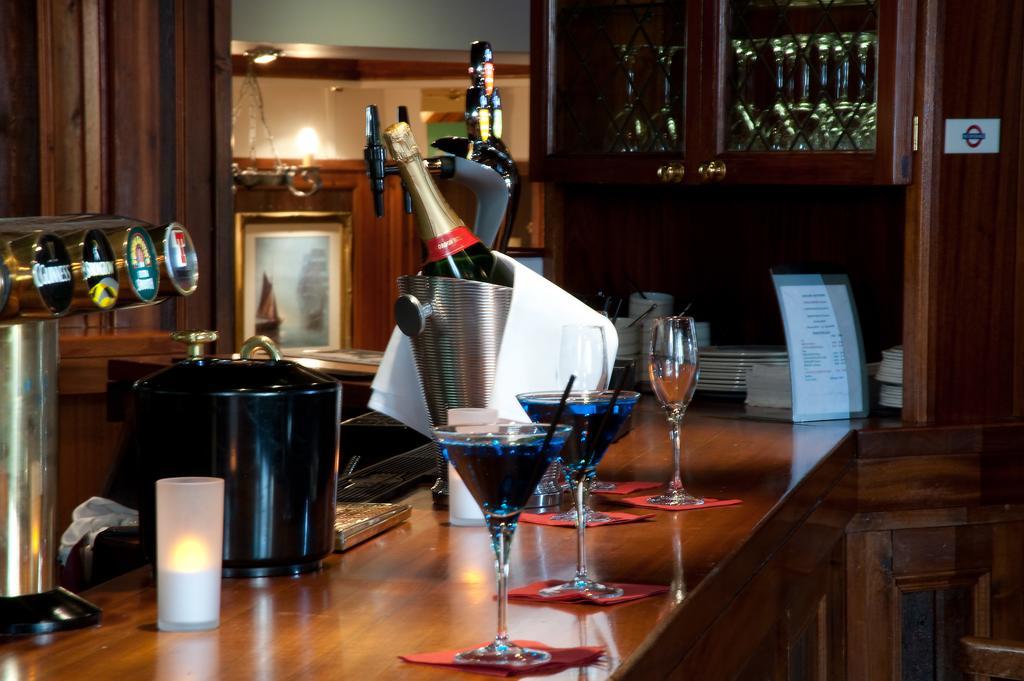 The Mariner Hotel Aberdeen Ngoại thất bức ảnh